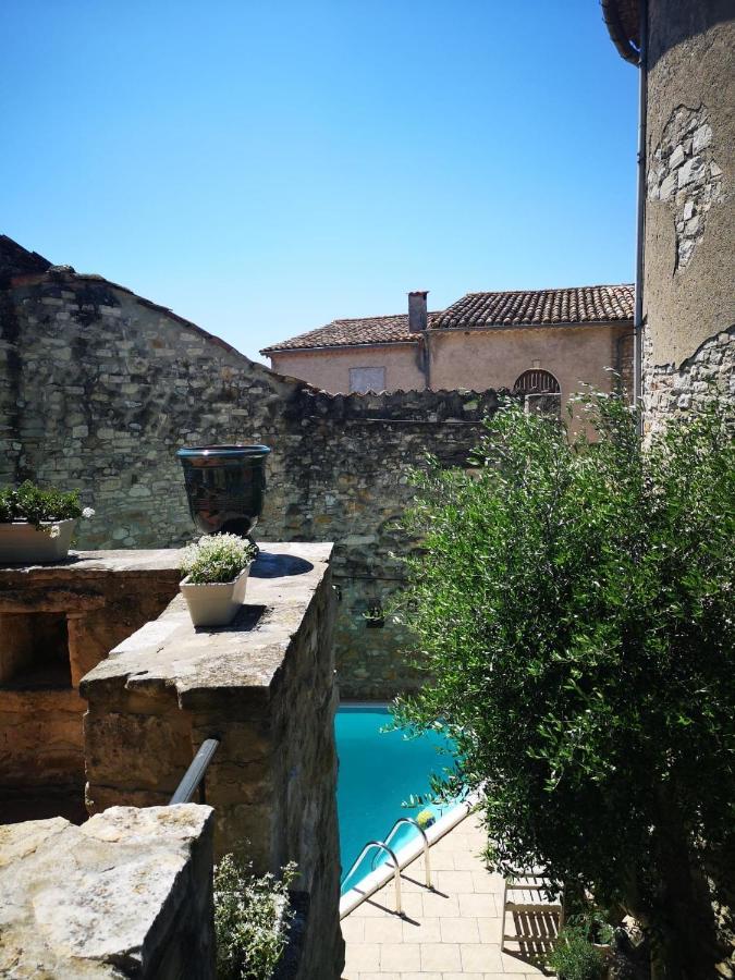 Au Clos Des Anges Acomodação com café da manhã Saint-Jean-de-Maruéjols-et-Avéjan Exterior foto